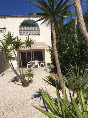 Appartements Les Pesquiers Hyeres Plage Exterior foto